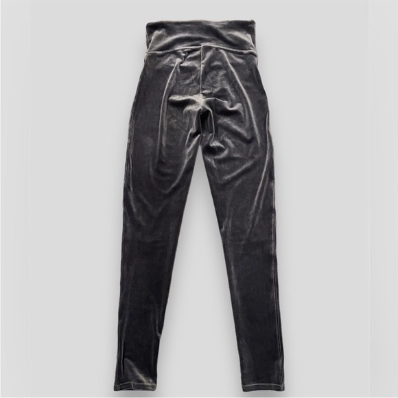 SPANX Gray Velvet luxe flatter fit Leggings sz Medium - Picture 7 of 15